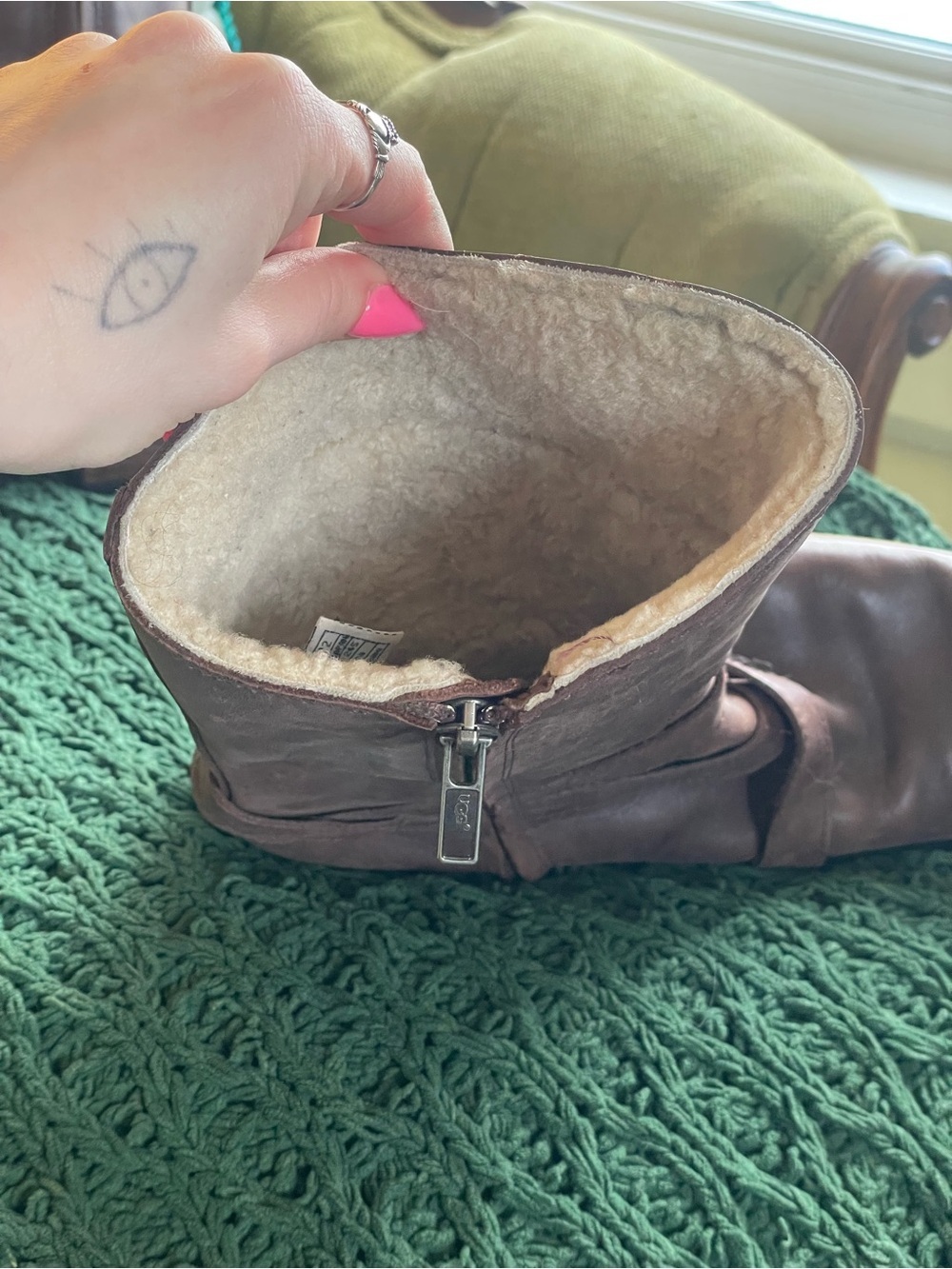 UGG Australia Vintage Chestnut Brown Leather Sherpa Line Branded Boots Comfy Y2K - Picture 7 of 16